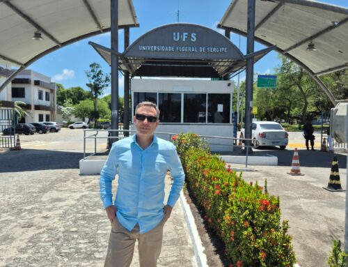 Ricardo Laurino aborda sustentabilidade e o papel dos engenheiros de alimentos na criação de novos hábitos alimentares durante a Semana Acadêmica da UFS